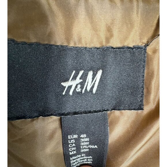 H&M Mens 38R Navy Blue Puffer Vest With Front Pockets & Zipper Closure Gorpcore - Picture 9 of 10